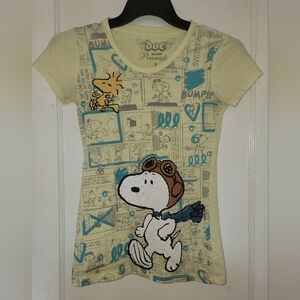 Doe Snoopy T Shirt Yellow Short Sleeves Size Small